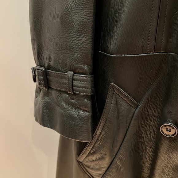 MEN’s REAL GENUINE LEATHER Long Coat Size 42 lined with Skunk fur lining - Picture 7 of 11